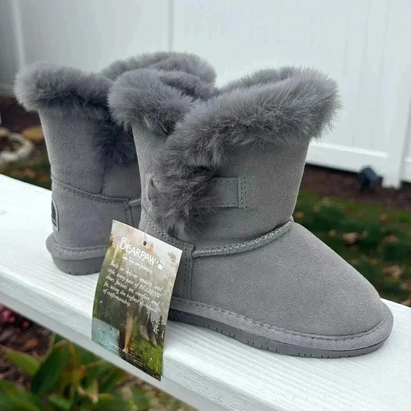 BEARPAW Betsy Gray Fog suede boot, wool blend, sheepskin,rain/stain repellent-11 - Picture 2 of 13